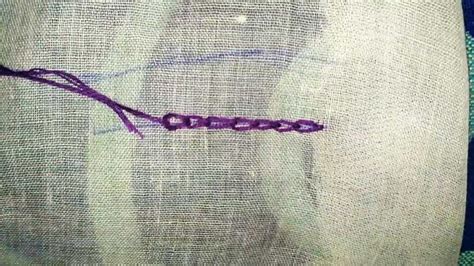 How to Do a Chain Stitch Embroidery: A Detailed Guide and Insight into the Craft